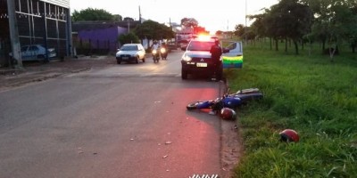 Rolim de Moura – Colisão entre motocicleta e carro, deixa motociclista ferido