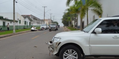 Ji-Paraná - Jet ski atinge motociclista após colisão entre carros