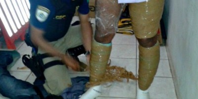 Ariquemes - Homem é preso com mais de 5 kg de cocaína grudada nas pernas