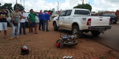 Rolim de Moura – Uma camionete acaba colidindo com uma motocicleta próxima a Caerd