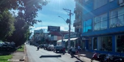 Rolim de Moura – Gerente da loja Romera é assaltado por 04 bandidos enquanto transportava malote contendo quase 18 mil reais em dinheiro