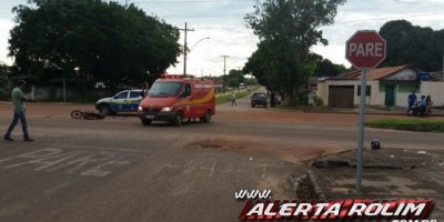 Rolim de Moura – Veículo invade a preferencial, colide com motociclista e se evade do local sem prestar socorro a vitima.
