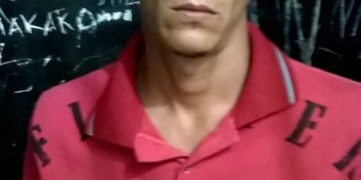 Rolim de Moura - Policia Militar prende foragido da justiça após receber denuncia anônima