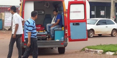 Rolim de Moura – Motociclista fica ferido em acidente de trânsito na Avenida Fortaleza 
