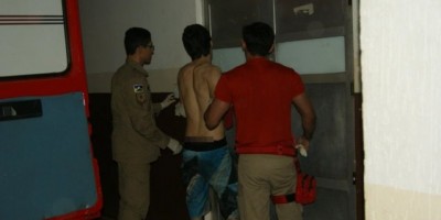 Rolim de Moura –  Jovem é esfaqueado em tentativa de roubo no bairro Beira Rio