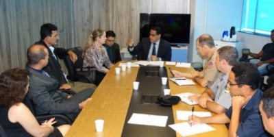 Sesdec reúne jornalistas para discutir normas da Central de Polícia