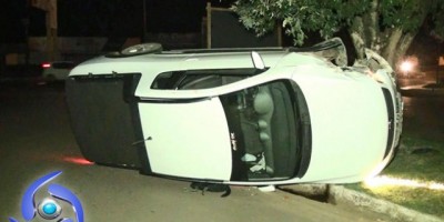 Cacoal – Motorista perde controle da direção e capota veículo no Centro da cidade   