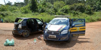 Carro bate em viatura da PRF a 10 km de Vilhena: quatro pessoas ficaram feridas