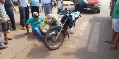 Rolim de Moura -  Motociclista fica ferido após bater na traseira de carreta