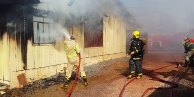 Rolim de Moura - Incêndio atinge casa da mãe de bombeiro