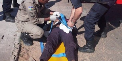 Vilhena - Idoso é baleado após tentar agredir policial a golpes de foice e morre no HR