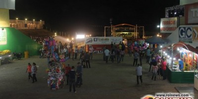 1ª Noite da Expoagro traz abertura do Rodeio e show de Motocross com Joaninha