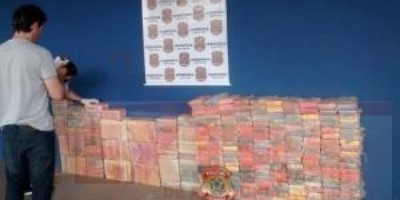 Vilhena - PF prende caminhoneiro transportando meia tonelada de cocaína 
