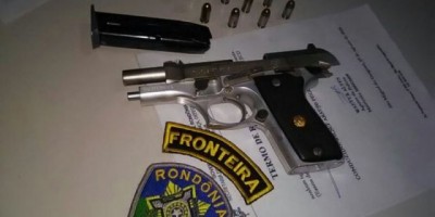 São Miguel do Guaporé - Após denuncia, Polícia apreende arma de fogo em bar