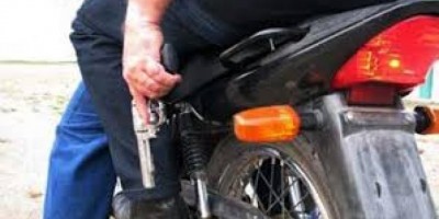 Alta Floresta - Dupla armada, agride vítima e tem roubo frustrado na zona rural