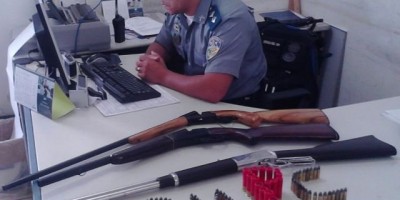 Nova Brasilândia – 03 armas de fogo e várias munições são apreendidas através do serviço integrado da Polícia Militar e Polícia Civil     