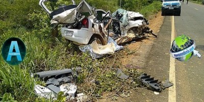Machadinho do Oeste - Colisão entre carro e carreta termina com duas vítimas fatais