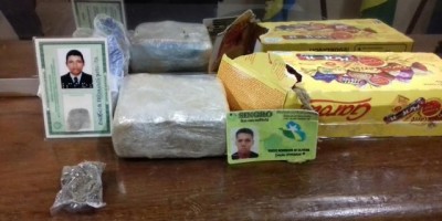 Polícia Militar em Guajará-Mirim apreende droga em caixa de chocolate