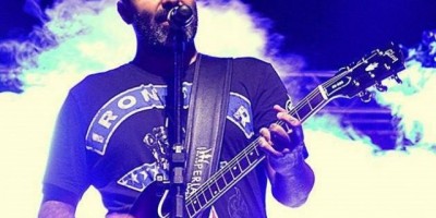 Cantor gospel e mais 4 ficam feridos após colisão na BR-364, em Rondônia