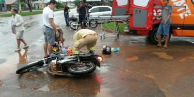 Rolim de Moura -  Acidente de trânsito deixa motociclista ferida 