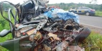 Casal morre ao bater de frente com carreta na BR-174