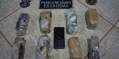 Rolim de Moura -  Agentes Penitenciários frustram entrada de droga e celular no Presídio do bairro Cidade Alta 