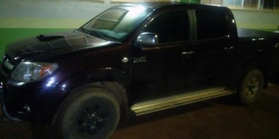 Guajará-Mirim -  PM de Guajará Mirim recupera mais uma Hilux Roubada nas proximidades de Nova Mamoré
