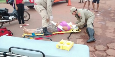 Rolim de Moura -  Mãe e filha ficam feridas em acidente de trânsito envolvendo carro e moto