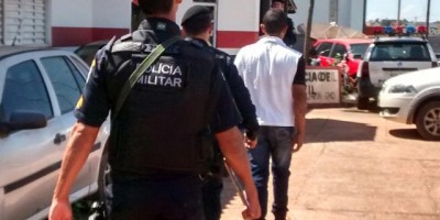 Rolim de Moura -  Menor é apreendido pela PM ao tentar efetuar compra com cheque furtado 