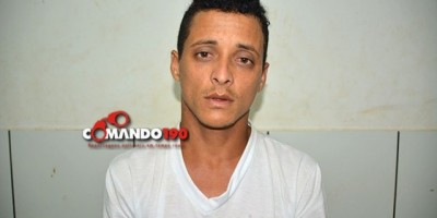 Indivíduo furta motocicleta e acaba preso ao passar em frente ao Quartel da PM pela contramão, durante a troca de turno