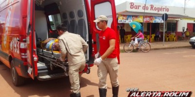 Rolim de Moura -  Carro avança via preferencial e ocasiona acidente no bairro São Cristóvão