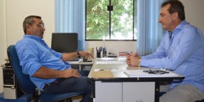 Rolim de Moura - Prefeitura e DER-RO fecham parceria para recuperação de vias públicas do município