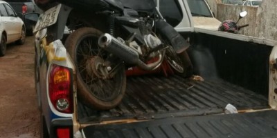 Rolim de Moura - Através de denúncia anônima, PM localiza moto furtada