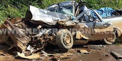 Motorista Morre Preso em Ferragens de Veículo Após Bater de Frente com Caminhão na BR-364