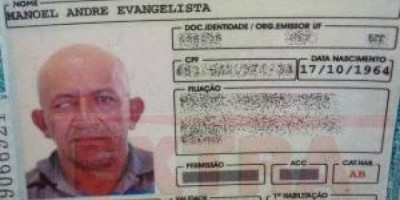 Servidor municipal morre após bater em traseira de carreta parada em Vilhena