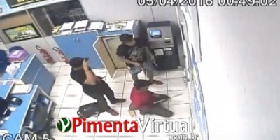 Vídeo flagra bandidos tentando arrombar cofre da Gazin em Pimenta Bueno