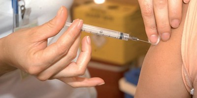 Rolim de Moura - Inicia vacinação antecipada contra a gripe H1N1