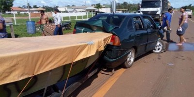 São Francisco do Guaporé - Grave acidente na BR 429, envolvendo dois veículos deixa cinco pessoas feridas