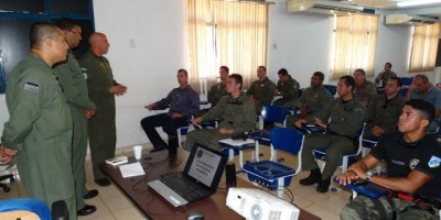 Policiais do Núcleo de Operações Aéreas de Rondônia recebem treinamento com agentes do Espirito Santo