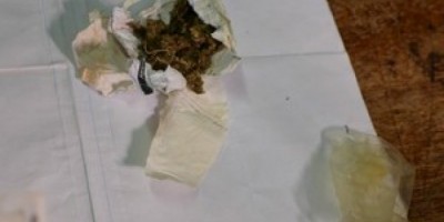 Cacoal - Mãe tenta entrar no presídio levando droga para o filho