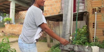 Jardim Jorge Teixeira está abandonado pela Caerd em Ariquemes