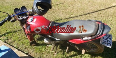 Alta Floresta -  Polícia Militar encontra motocicleta abandonada, com registro de roubo/furto