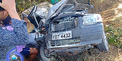 Grave acidente de trânsito na BR-364 resulta em duas mortes