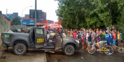 Rio de Janeiro - Militares da Força Nacional são atacados a tiros em favela