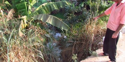 Esgoto a céu aberto gera reclamações em Ariquemes