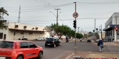 Rolim de Moura – Alerta quanto a risco de acidentes por causa de problemas em semáforos
