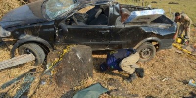 Veículo passa direto em curva na BR-364 e deixa casal de Ji-Paraná gravemente ferido