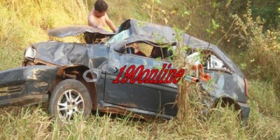 Alta Floresta - Mais um veículo cai em ribanceira próximo a Usina da Enco; uma pessoa ficou ferida