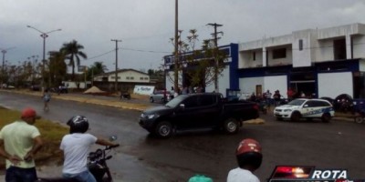 Nova Brasilândia - Bandidos assaltam agência dos Correios e fazem clientes e funcionários de reféns