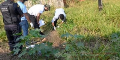 Em Vilhena, mulher é morta com 12 facadas, duas pancadas na cabeça e tem o pescoço quase decepado  